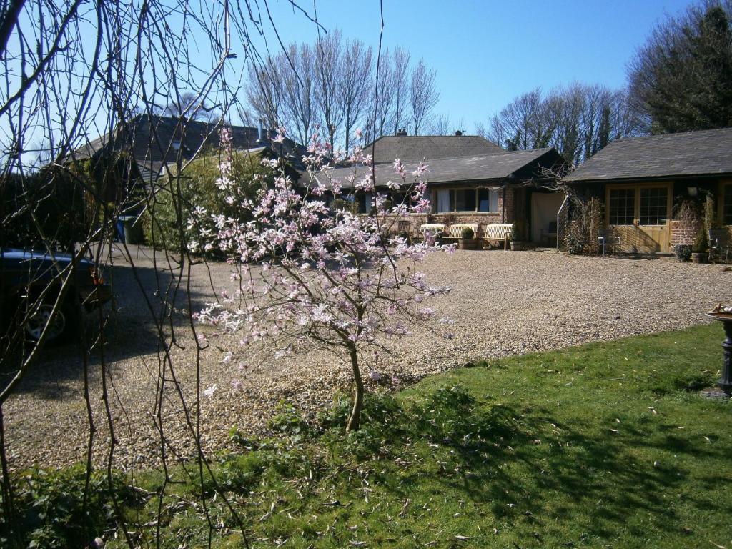 Tonge Barn (Adults Only) Guest House Sittingbourne Exterior photo